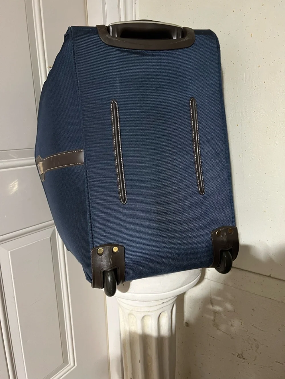 London Fog Navy Duffel Bag with Brown Trim